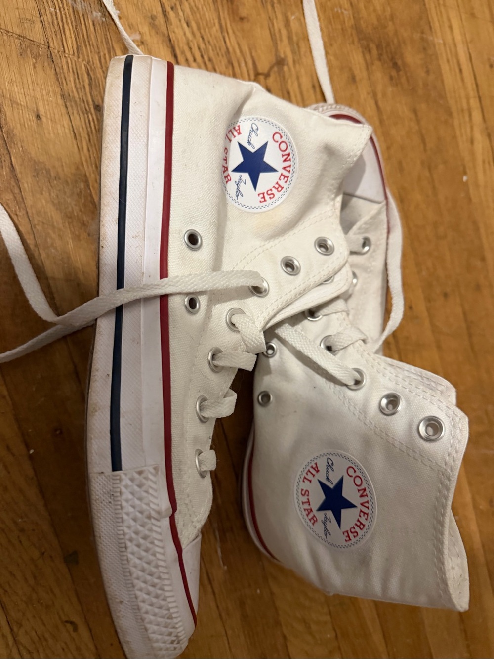 White Hi Top Converse size 8 Women size 6 mens
